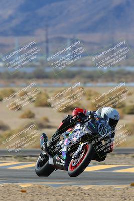 media/Mar-21-2025-CVMA Friday Practice (Fri) [[30cd4fe323]]/5-Racer 4/Session 2 (Turn 5 Tree of Life)/